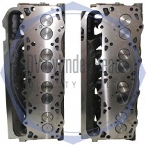Ford Navistar Diesel 7.3 Power Stroke Cylinder Heads PAIR F-250 F-350 1995-2005